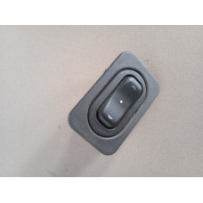 Кнопка склопідіймача правих дверей Opel Meriva A 2003-2010 13363102